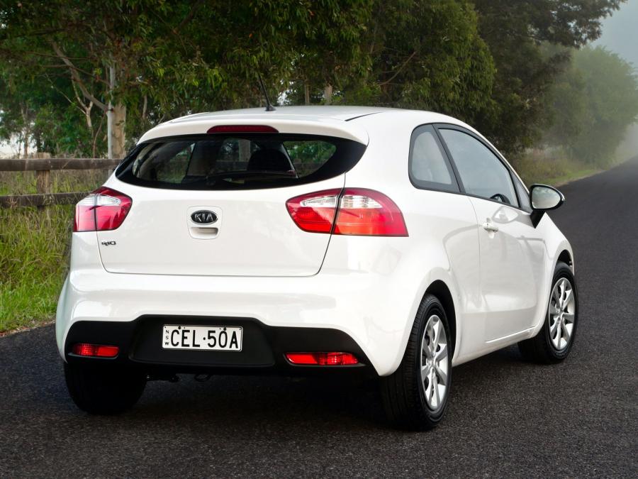  Kia Rio 3-Door 2011 года  (AU) (фото 7 из 24)